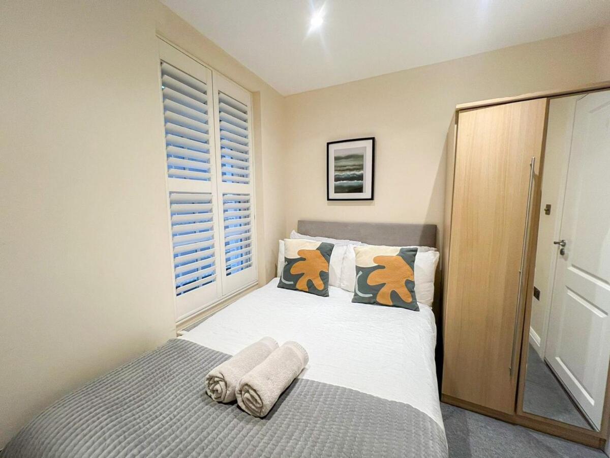 3 Bedroom Apartment With Private Terrace In Pimlico, Westminster, Victoria London Exterior photo